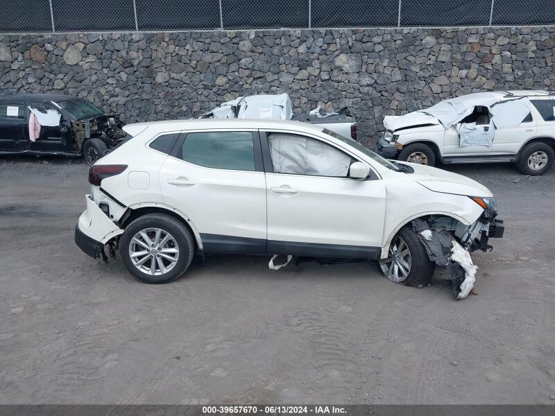 2017 NISSAN ROGUE SPORT S - JN1BJ1CR6HW136876 | SeoVin.biz