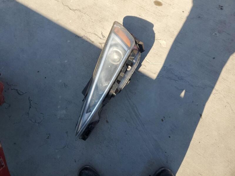 2019 HYUNDAI ELANTRA SEL - 5NPD84LF0KH411728 | SeoVin.biz