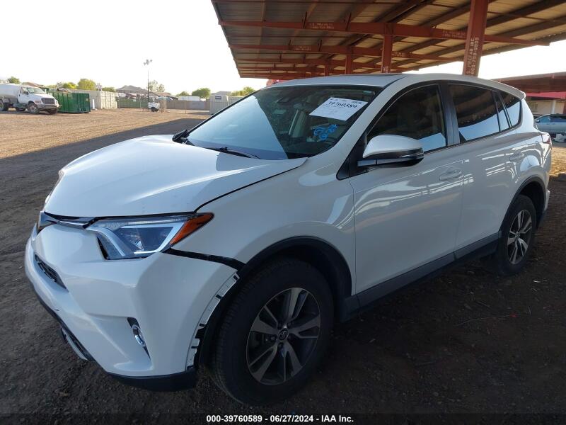 2018 TOYOTA RAV4 XLE - JTMWFREV9JD117619 | SeoVin.biz