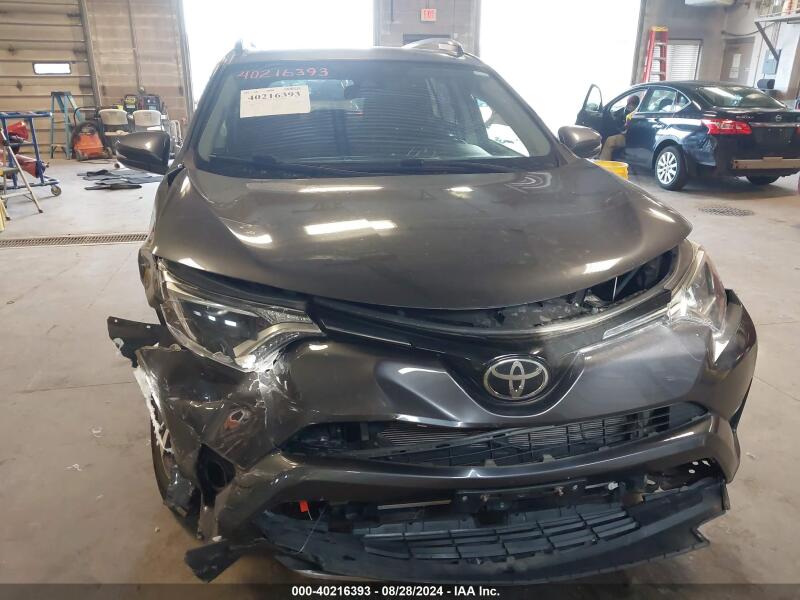 2017 TOYOTA RAV4 XLE - JTMRFREV2HJ116997 | SeoVin.biz