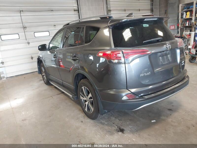 2017 TOYOTA RAV4 XLE - JTMRFREV2HJ116997 | SeoVin.biz