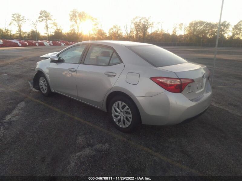 2018 TOYOTA COROLLA LE - 5YFBURHE4JP814967 | SeoVin.biz