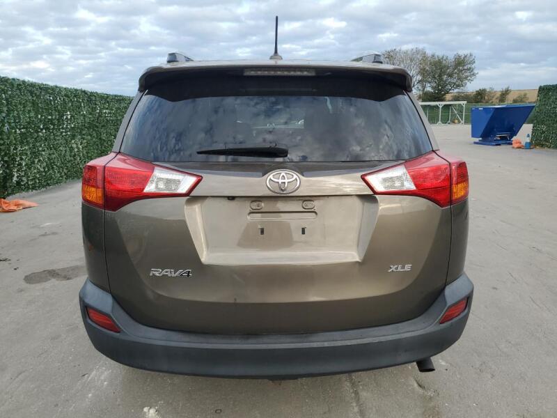 2015 TOYOTA RAV4 XLE - 2T3WFREV4FW168455 | SeoVin.biz