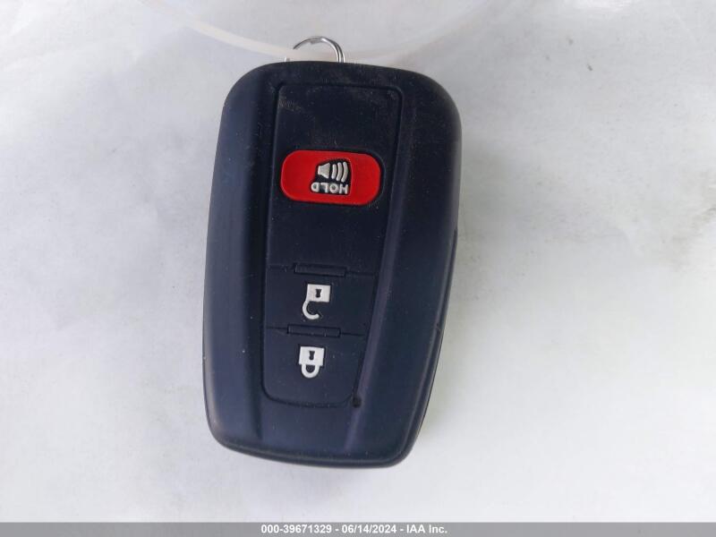 2019 TOYOTA RAV4 XLE - JTMW1RFV5KD507339 | SeoVin.biz