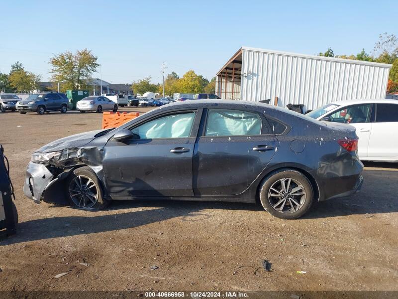 2023 KIA FORTE LXS - 3KPF24AD6PE565142 | SeoVin.biz