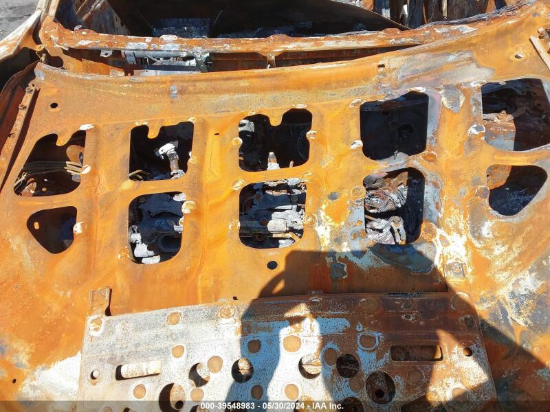 2018 TOYOTA COROLLA SE - 2T1BURHE9JC091388 | SeoVin.biz