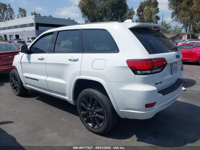 2022 JEEP GRAND CHEROKEE WK LAREDO X 4X4 - 1C4RJFAG1NC148862 | SeoVin.biz