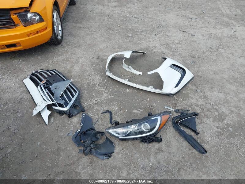 2018 HYUNDAI ELANTRA VALUE EDITION - 5NPD84LF7JH247117 | SeoVin.biz