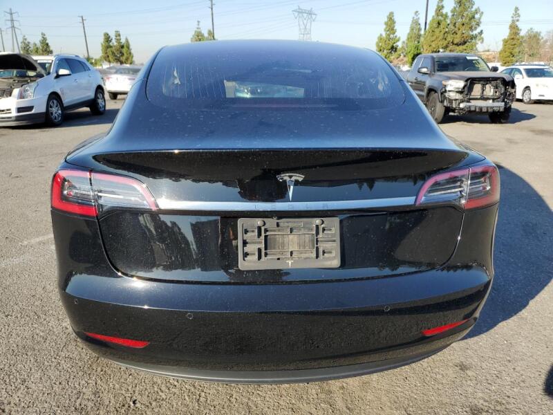 2018 TESLA MODEL 3 - 5YJ3E1EA8JF043218 | SeoVin.biz