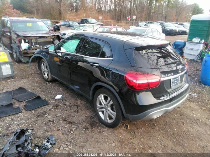 2020 MERCEDES-BENZ GLA 250 4MATIC - WDCTG4GB7LU028697 | SeoVin.biz