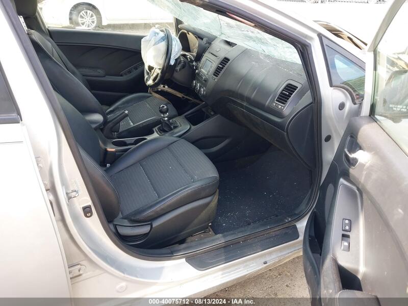 2015 KIA FORTE 5-DOOR SX - KNAFZ5A32F5388072 | SeoVin.biz