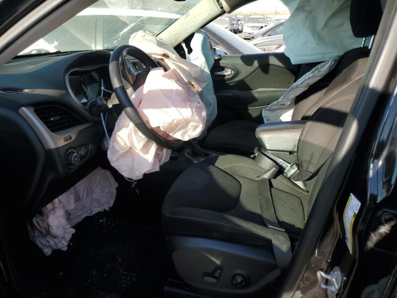 2015 JEEP CHEROKEE LATITUDE - 1C4PJMCB0FW777414 | SeoVin.biz