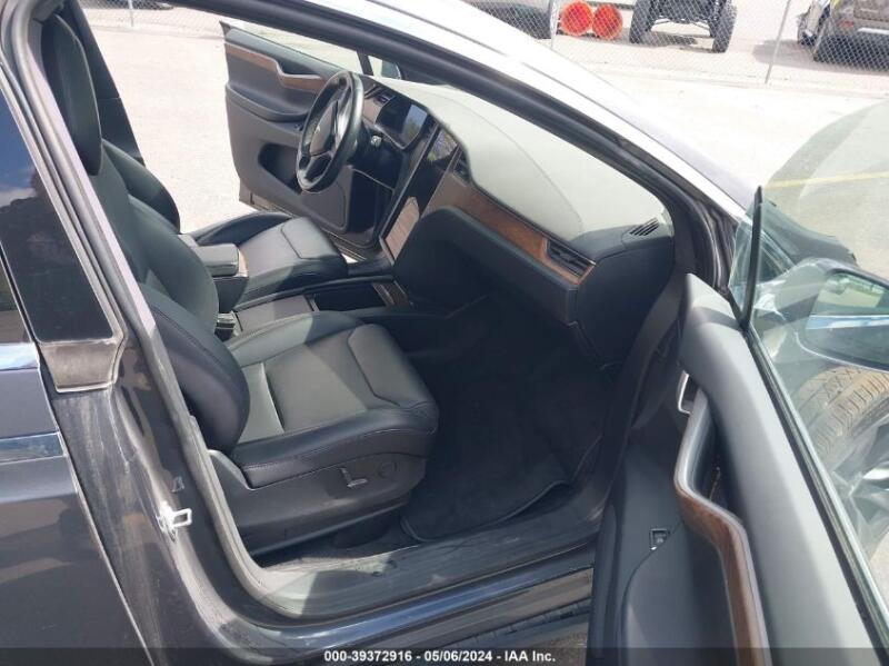 2018 TESLA MODEL X 100D/75D/P100D - 5YJXCDE21JF128273 | SeoVin.biz