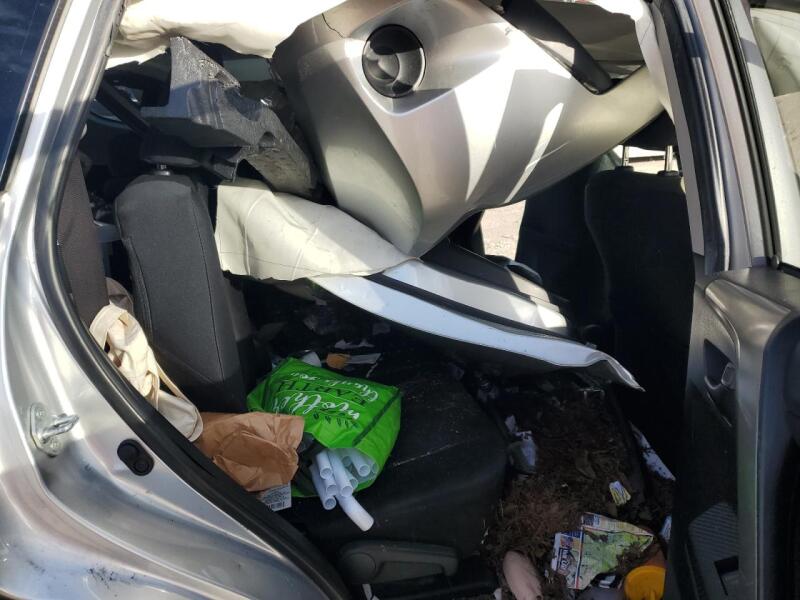 2015 TOYOTA RAV4 LE - JTMBFREV1FD173057 | SeoVin.biz