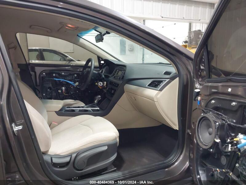 2017 HYUNDAI SONATA - 5NPE24AF9HH542996 | SeoVin.biz