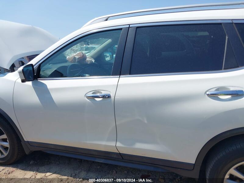 2017 NISSAN ROGUE SV - 5N1AT2MV0HC878742 | SeoVin.biz