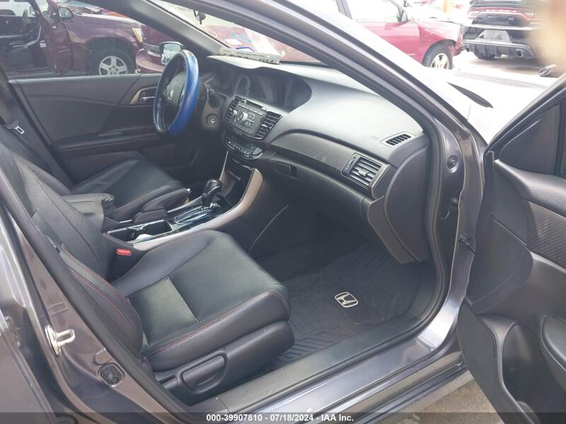 2017 HONDA ACCORD SPORT SE - 1HGCR2F14HA007670 | SeoVin.biz