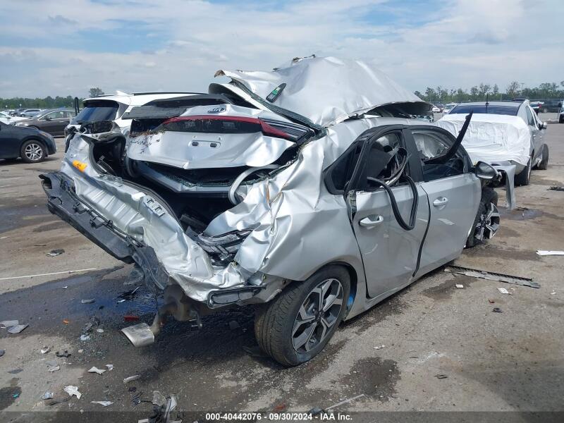 2021 KIA FORTE LXS - 3KPF24AD7ME413379 | SeoVin.biz