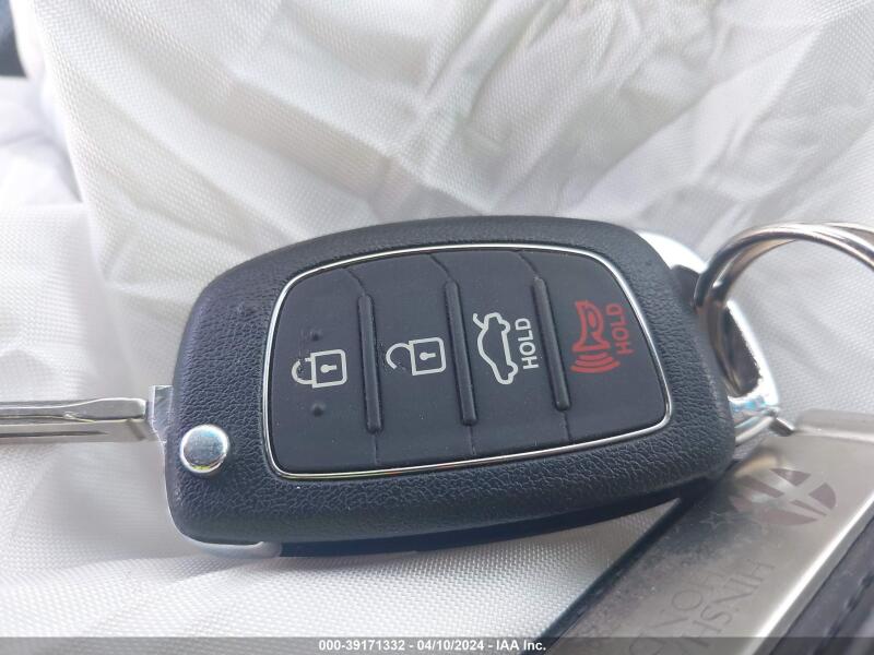 2015 HYUNDAI SONATA SE - 5NPE24AF7FH259591 | SeoVin.biz