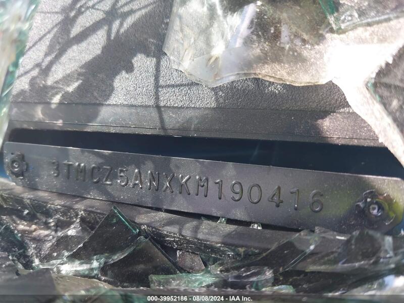 2019 TOYOTA TACOMA TRD SPORT - 3TMCZ5ANXKM190416 | SeoVin.biz