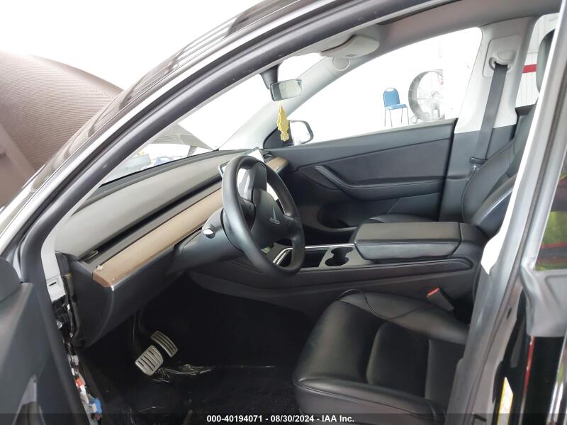 2021 TESLA MODEL Y PERFORMANCE DUAL MOTOR ALL-WHEEL DRIVE - 5YJYGDEF0MF216005 | SeoVin.biz