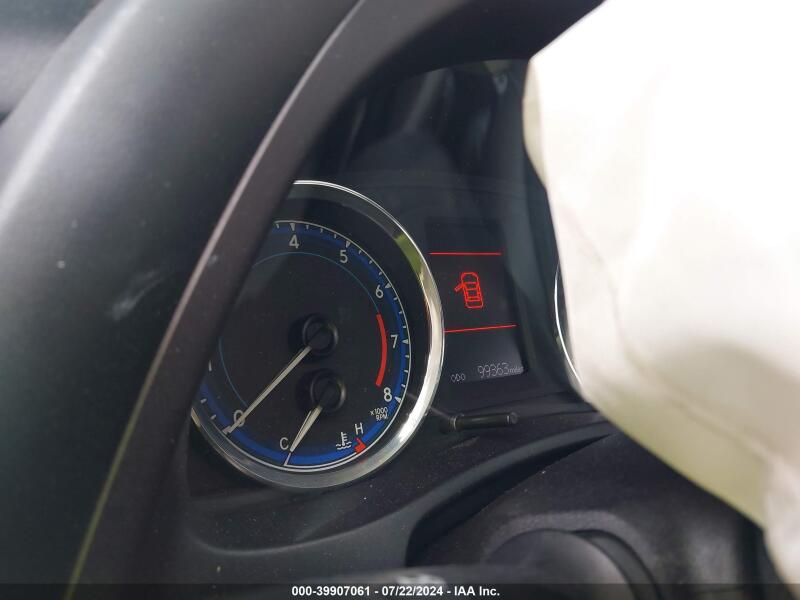 2018 TOYOTA COROLLA LE - 5YFBURHE1JP846338 | SeoVin.biz