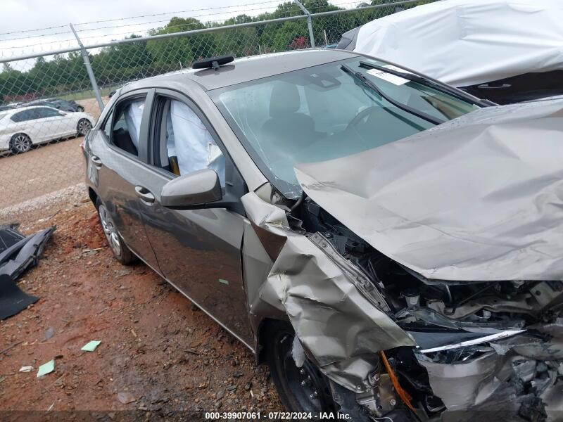 2018 TOYOTA COROLLA LE - 5YFBURHE1JP846338 | SeoVin.biz