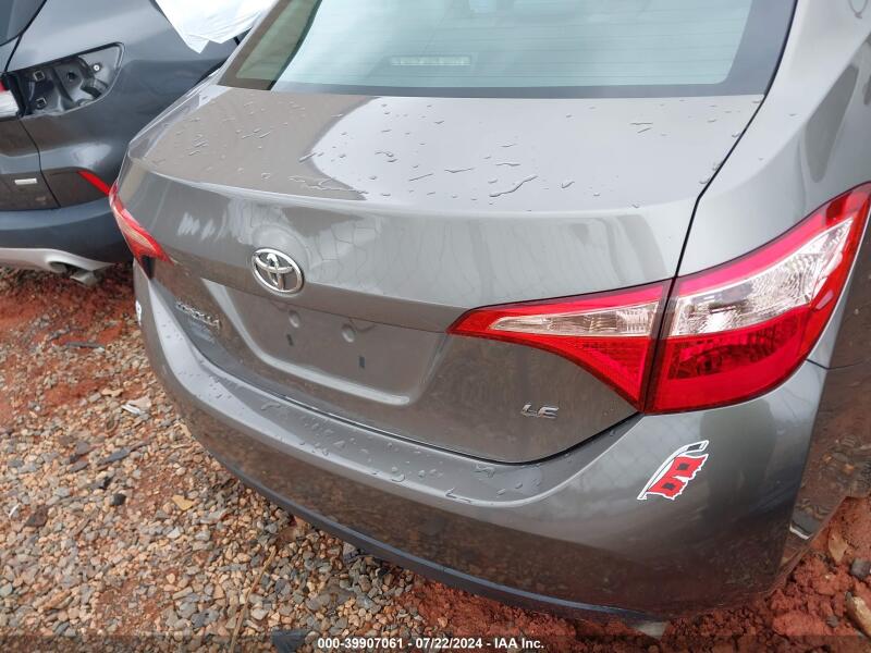 2018 TOYOTA COROLLA LE - 5YFBURHE1JP846338 | SeoVin.biz