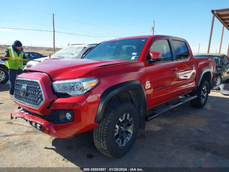2018 TOYOTA TACOMA TRD OFF ROAD - 5TFAZ5CN7JX060381 | SeoVin.biz