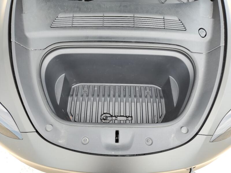 2022 TESLA MODEL Y - 7SAYGDEF9NF456884 | SeoVin.biz