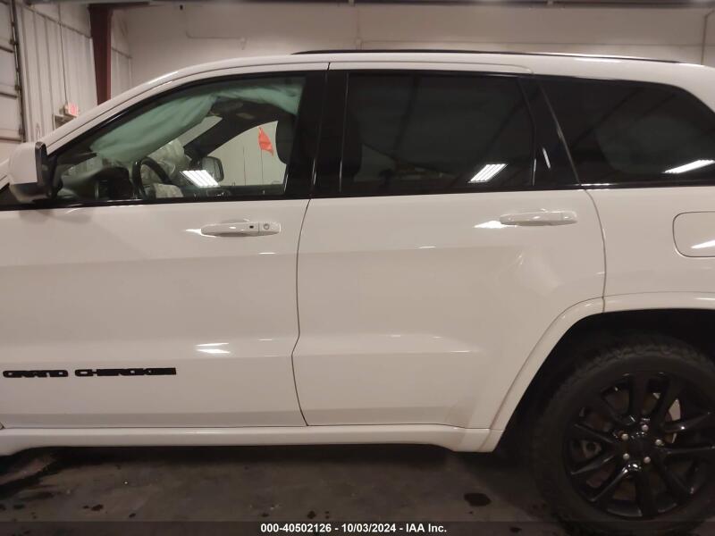 2017 JEEP GRAND CHEROKEE ALTITUDE 4X4 - 1C4RJFAG8HC700555 | SeoVin.biz