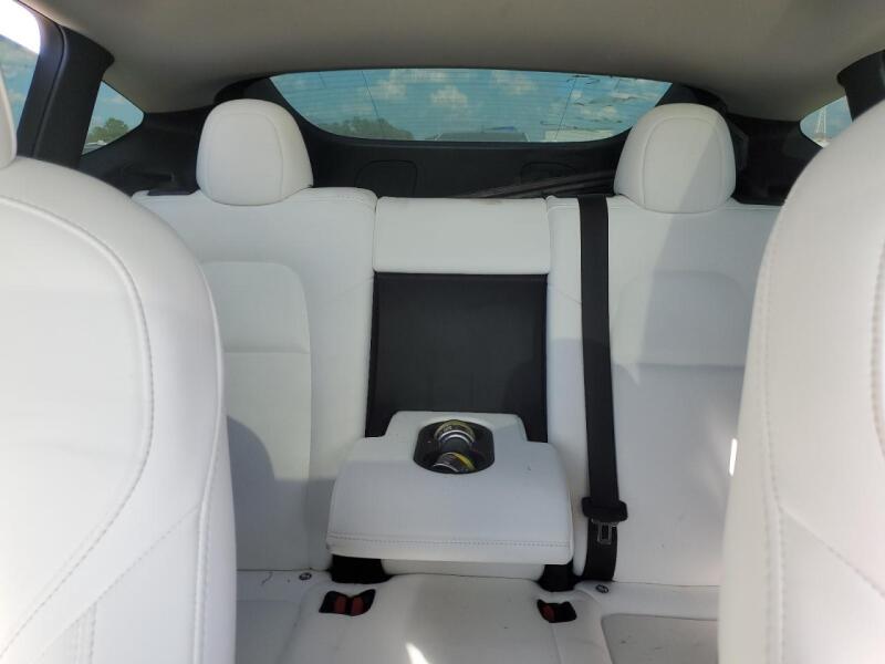 2022 TESLA MODEL Y - 7SAYGDEE8NF511039 | SeoVin.biz