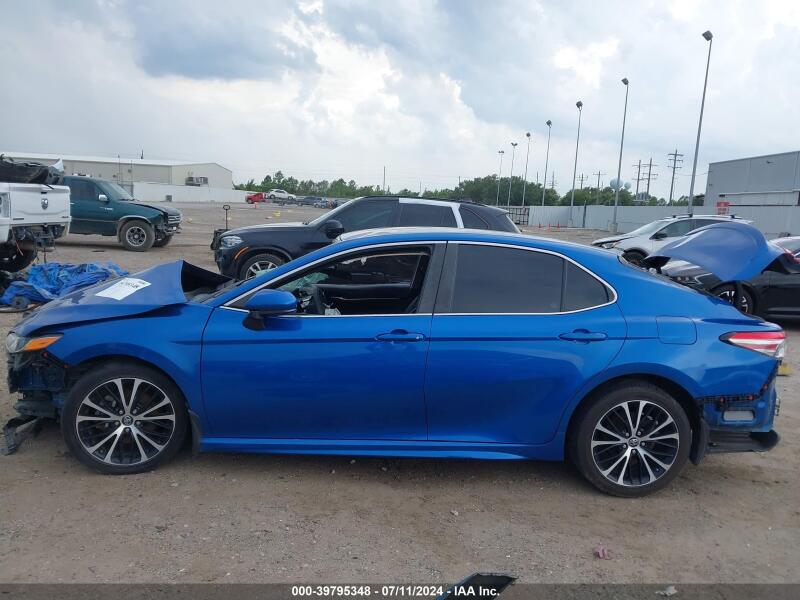 2018 TOYOTA CAMRY SE - 4T1B11HK9JU028001 | SeoVin.biz