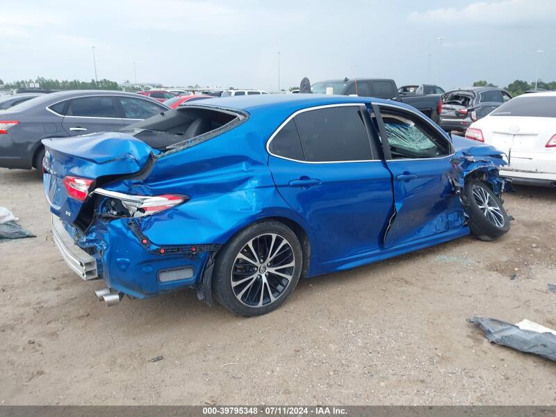 2018 TOYOTA CAMRY SE - 4T1B11HK9JU028001 | SeoVin.biz