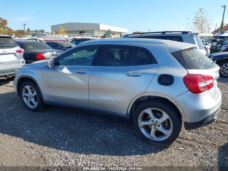 2018 MERCEDES-BENZ GLA 250 4MATIC - WDCTG4GB9JJ440750 | SeoVin.biz
