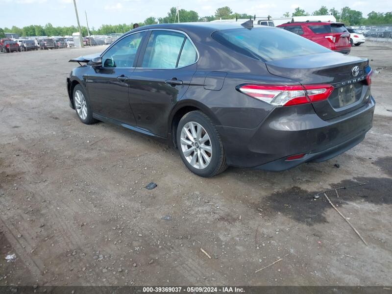 2019 TOYOTA CAMRY LE - 4T1B11HK0KU252484 | SeoVin.biz