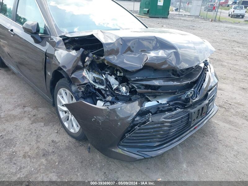 2019 TOYOTA CAMRY LE - 4T1B11HK0KU252484 | SeoVin.biz