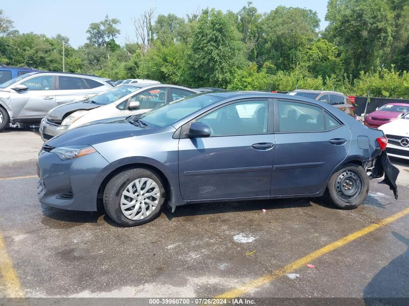 2017 TOYOTA COROLLA L/LE/SE/SE SPECIAL EDITION/XLE/XSE - 5YFBURHE5HP718887 | SeoVin.biz