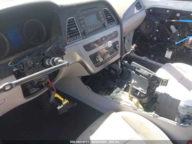 2015 HYUNDAI SONATA SE - 5NPE24AF5FH191839 | SeoVin.biz