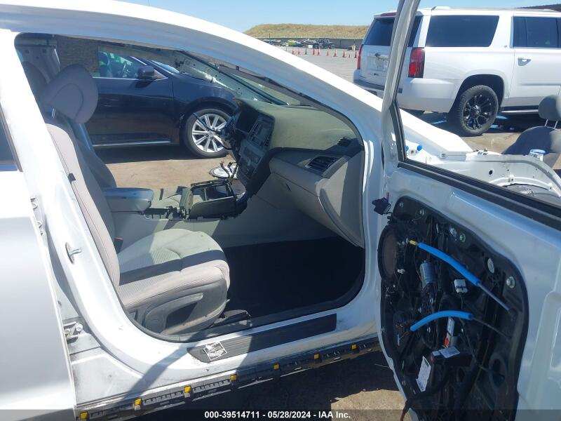 2015 HYUNDAI SONATA SE - 5NPE24AF5FH191839 | SeoVin.biz