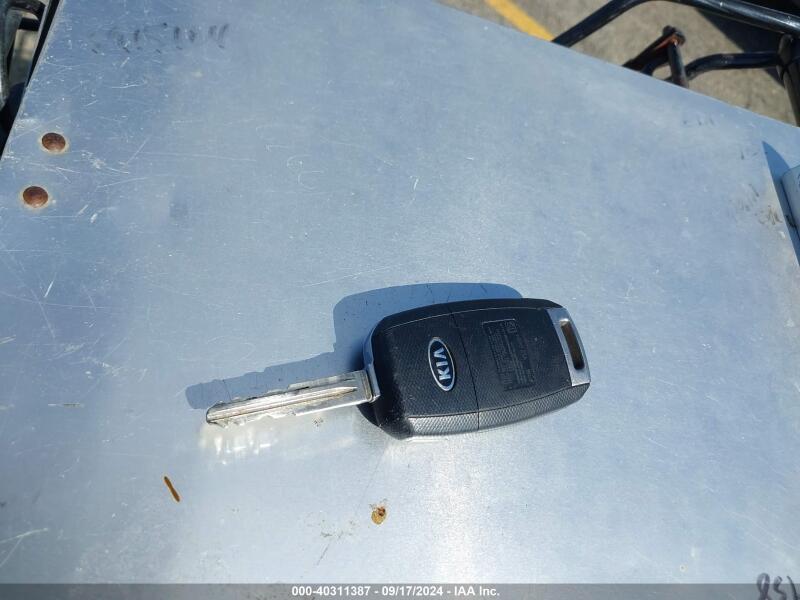 2017 KIA FORTE LX - 3KPFL4A78HE007799 | SeoVin.biz