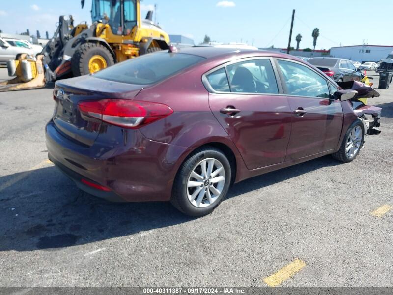 2017 KIA FORTE LX - 3KPFL4A78HE007799 | SeoVin.biz
