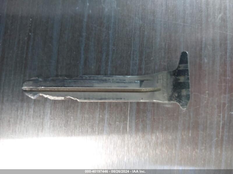 2018 TOYOTA COROLLA LE - 2T1BURHE0JC124553 | SeoVin.biz