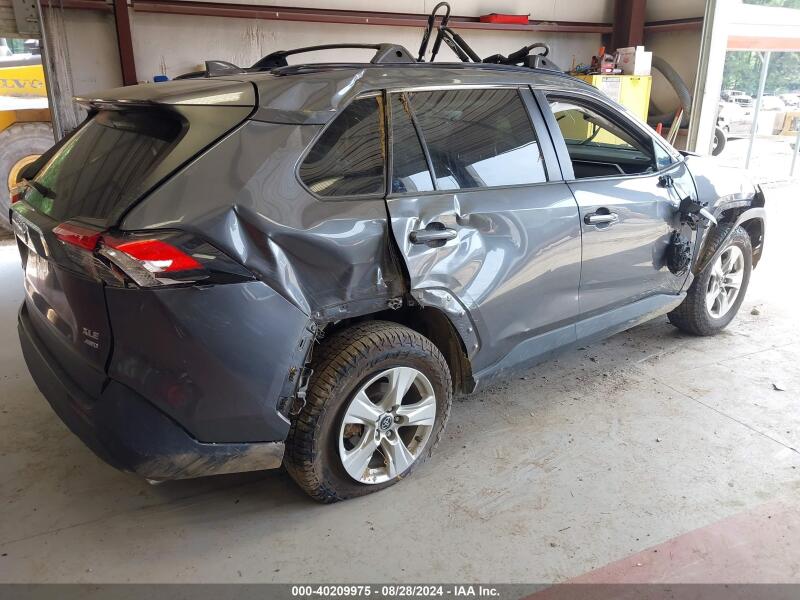 2020 TOYOTA RAV4 XLE - 2T3P1RFVXLC133384 | SeoVin.biz