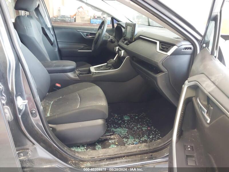 2020 TOYOTA RAV4 XLE - 2T3P1RFVXLC133384 | SeoVin.biz