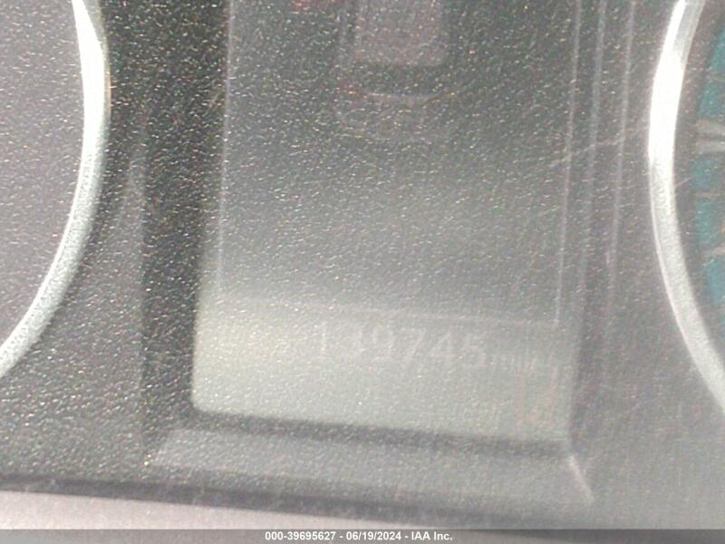 2017 TOYOTA RAV4 HYBRID XLE - JTMRJREVXHD099122 | SeoVin.biz