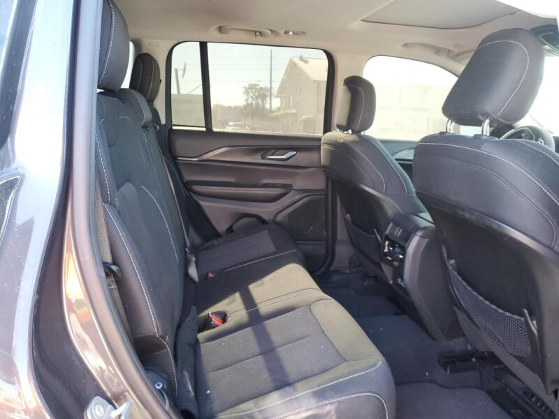 2023 JEEP GRAND CHEROKEE LAREDO - 1C4RJHAG4P8900751 | SeoVin.biz