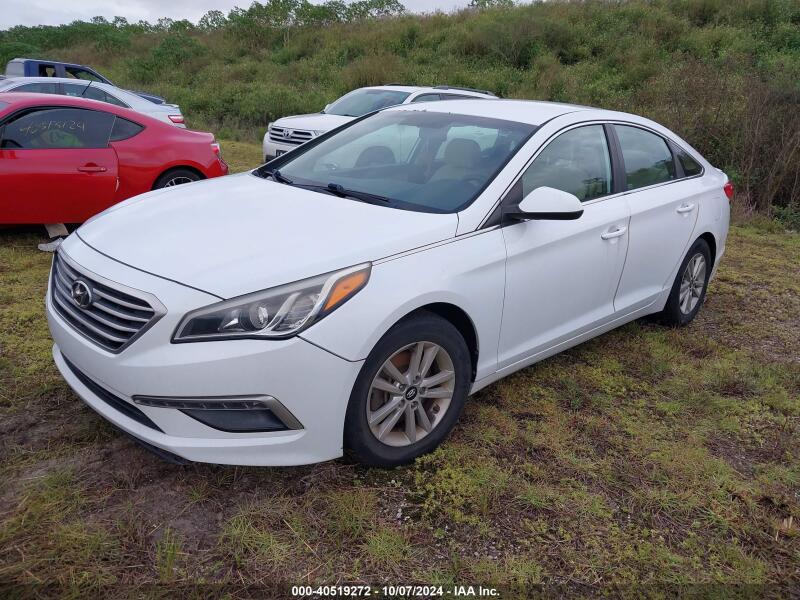 2015 HYUNDAI SONATA SE - 5NPE24AF4FH186387 | SeoVin.biz