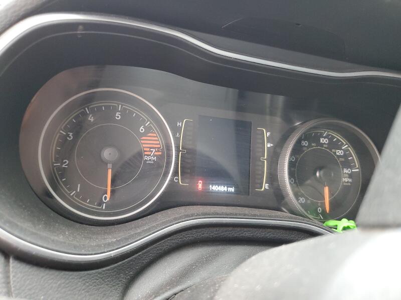 2019 JEEP CHEROKEE LATITUDE - 1C4PJLCB3KD370686 | SeoVin.biz