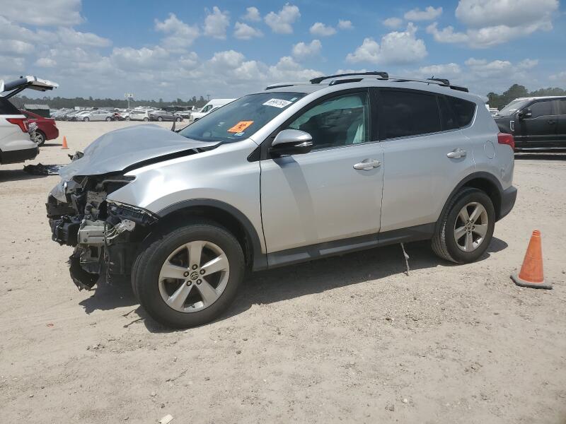 2015 TOYOTA RAV4 XLE - 2T3WFREV6FW215985 | SeoVin.biz